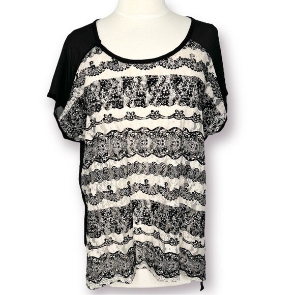 Bobeau Sheer Lace Blouse Black and Cream Boxy Oversized Lightweight Top - Picture 1 of 6